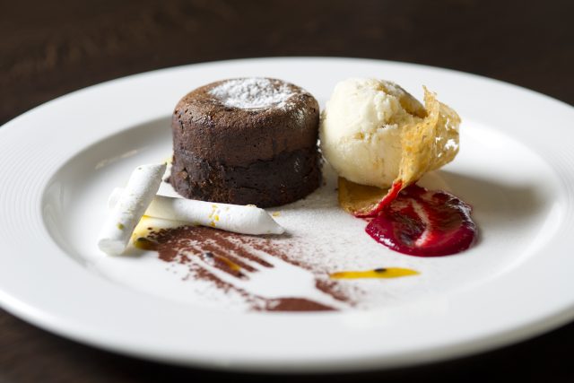 Valentines day romantic dining menu mediterranean restaurant in Bromley Croydon Pettswood